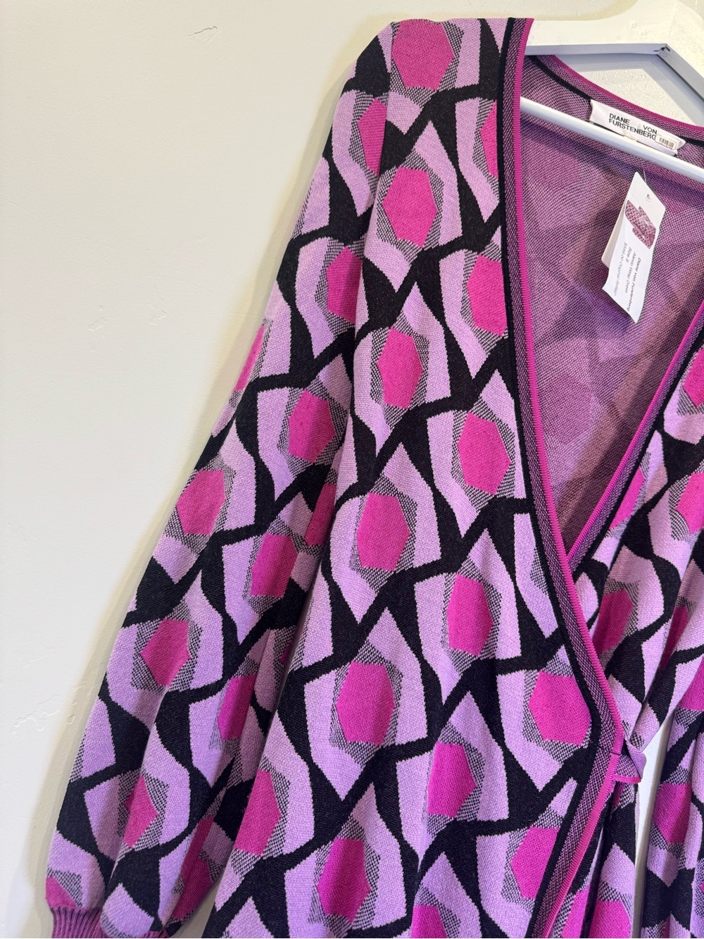 Diane Von Furstenberg Alexio Pink Geometric Wrap Knit Winter Wardrobe Dress - Picture 6 of 8